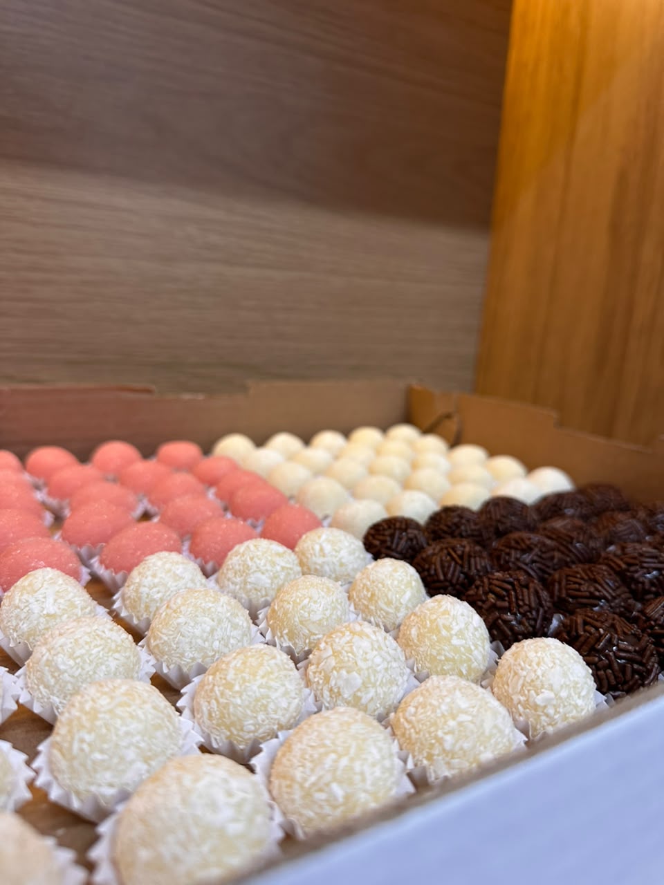 Caixa de docinhos gourmet variados